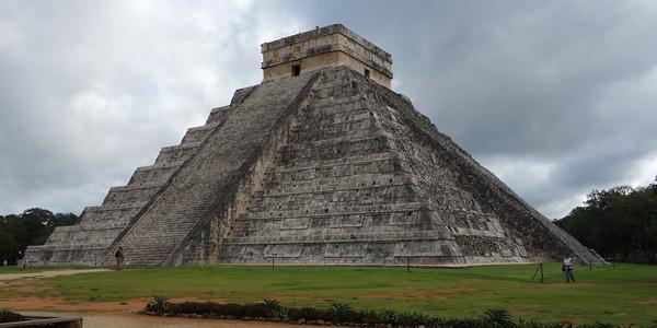251. Chichen Itza, Kukulkánova pyramida