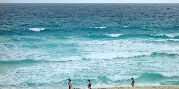 272. Barvy moře, Cancún