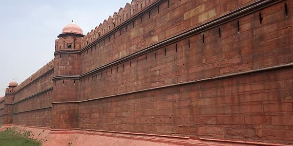 019. Delhi, hradby Red Fortress