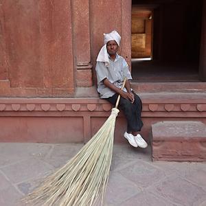 074. Čekání na bakšiš, Agra