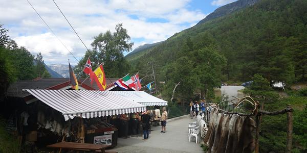 043. Slettafossen
