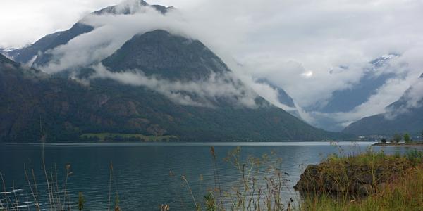 077. Ráno ve fjordu