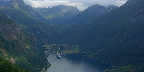 039. Geiranger