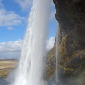 050-170421-Seljalandfoss 9