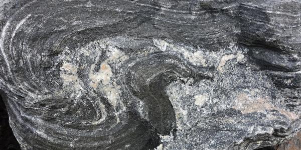 061. Atlanterhavsveien, místní kámen
