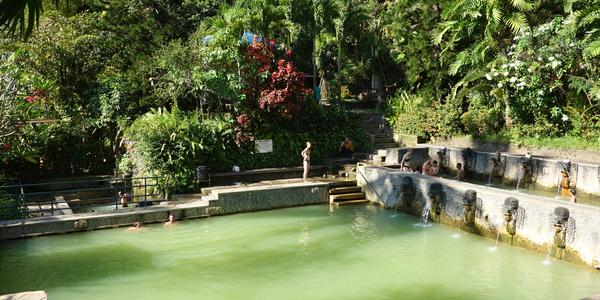 106-Bali, Banjar, horké prameny