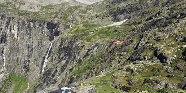 027 Nad serpentinami Trollstigen