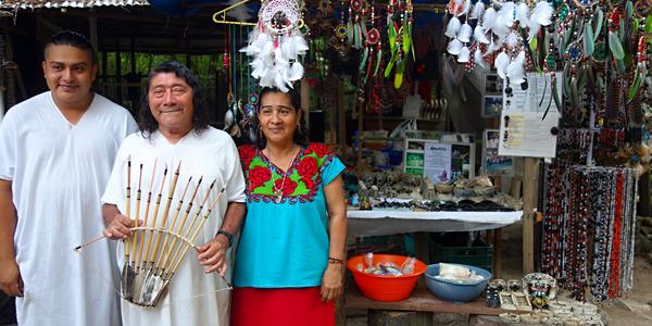 507-Palenque, Lakandonci 1