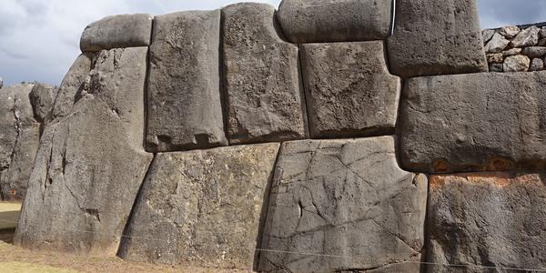 015. Cusco, na pevnosti Sacsayhuaman