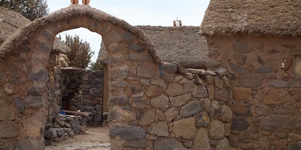 242. Sillustani
