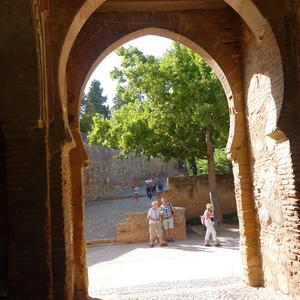 025. Granada, Alhambra, Vinná brána
