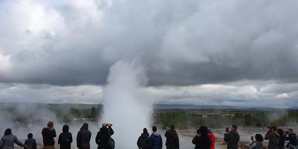 065-gejzír Strokkur