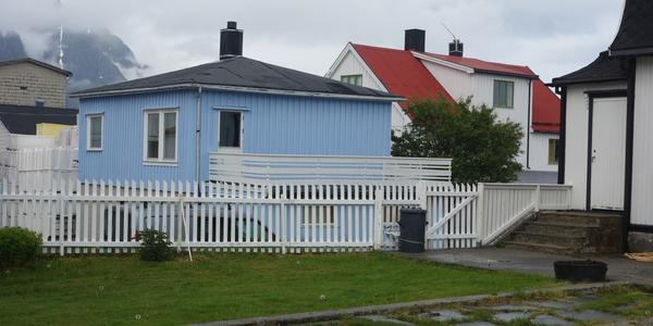 080. Henningsvaer