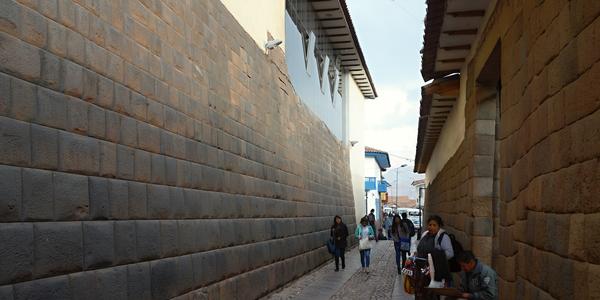 064. Cuzco, ulička Loreto