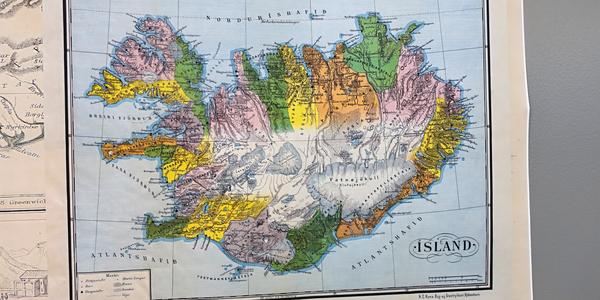 121-Island mapa