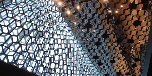 210925-Reykjavík Harpa interiér 1