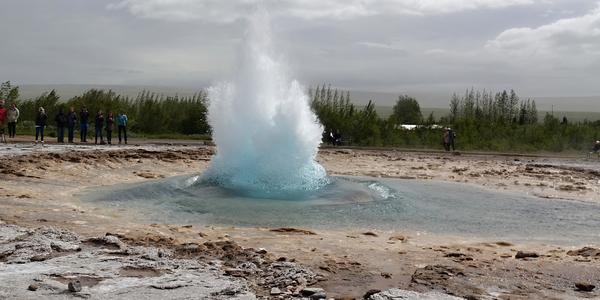 005- Geysir