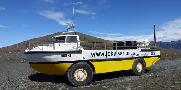 030- Jokullsárlón, obojživelný člun