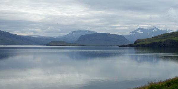 070- Hvalfjordur