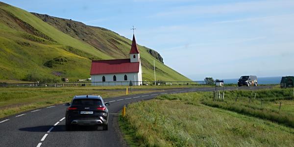 101- Reynisfjara, kostelík