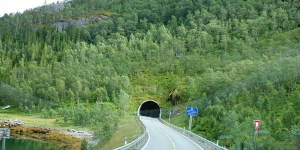 061- tunel ke Stetind