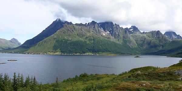 068- Lofoty, Sidpollen kaple