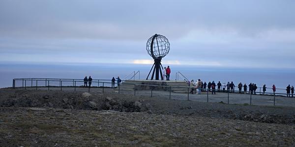 34. Nordkapp, ikonický globus