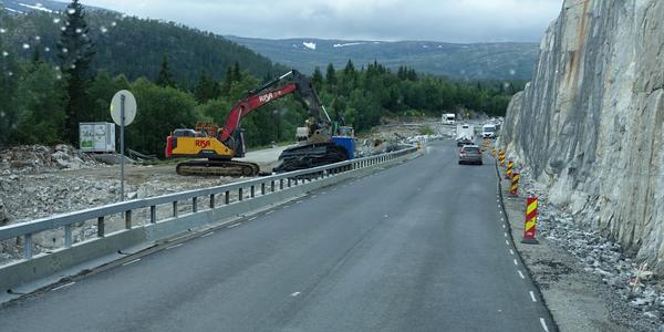 182 Nord Norge, stavba nové silnice na sever