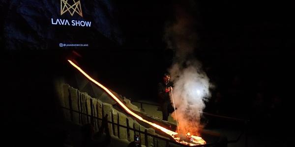 042 Lava show