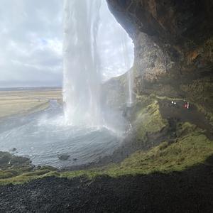 130 Seljalandfoss