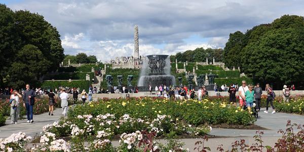 83 Oslo, Vigelandův park