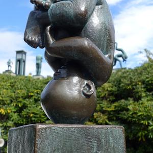 86 Oslo, Vigelandův park