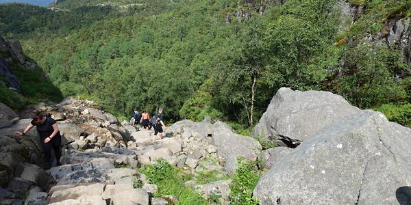 000-Preikestolen