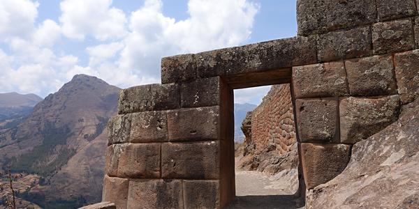 033-Pisac, jedna ze vstupních bran