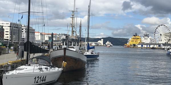 012-Bergen, přístav