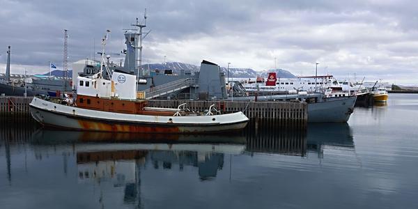 057-Reykjavík, v přístavu