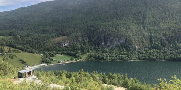 095-Kaupanger, Lem-hyttene