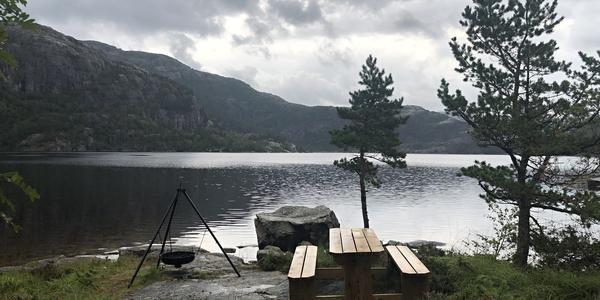 025-Preikestolen, jezero Revsvatnet