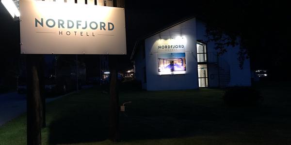 095-Nordfjordeid, hotel Nordfjord