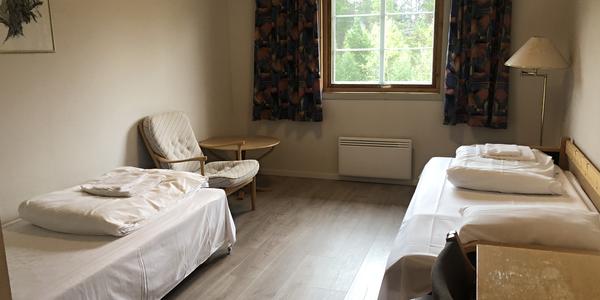105-Bjorlihotel, jednoduché útulné pokoje