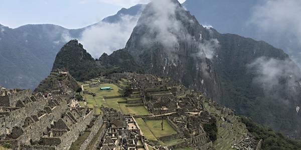 002-Machu Picchu
