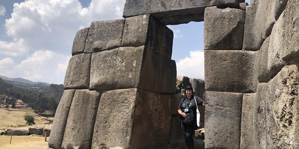 005-Na pevnosti Sacsayhuaman