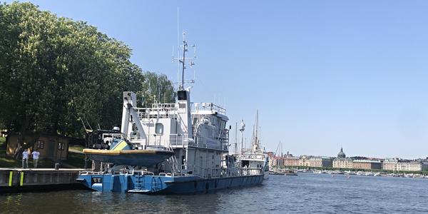 103-Stockholm, coast guard